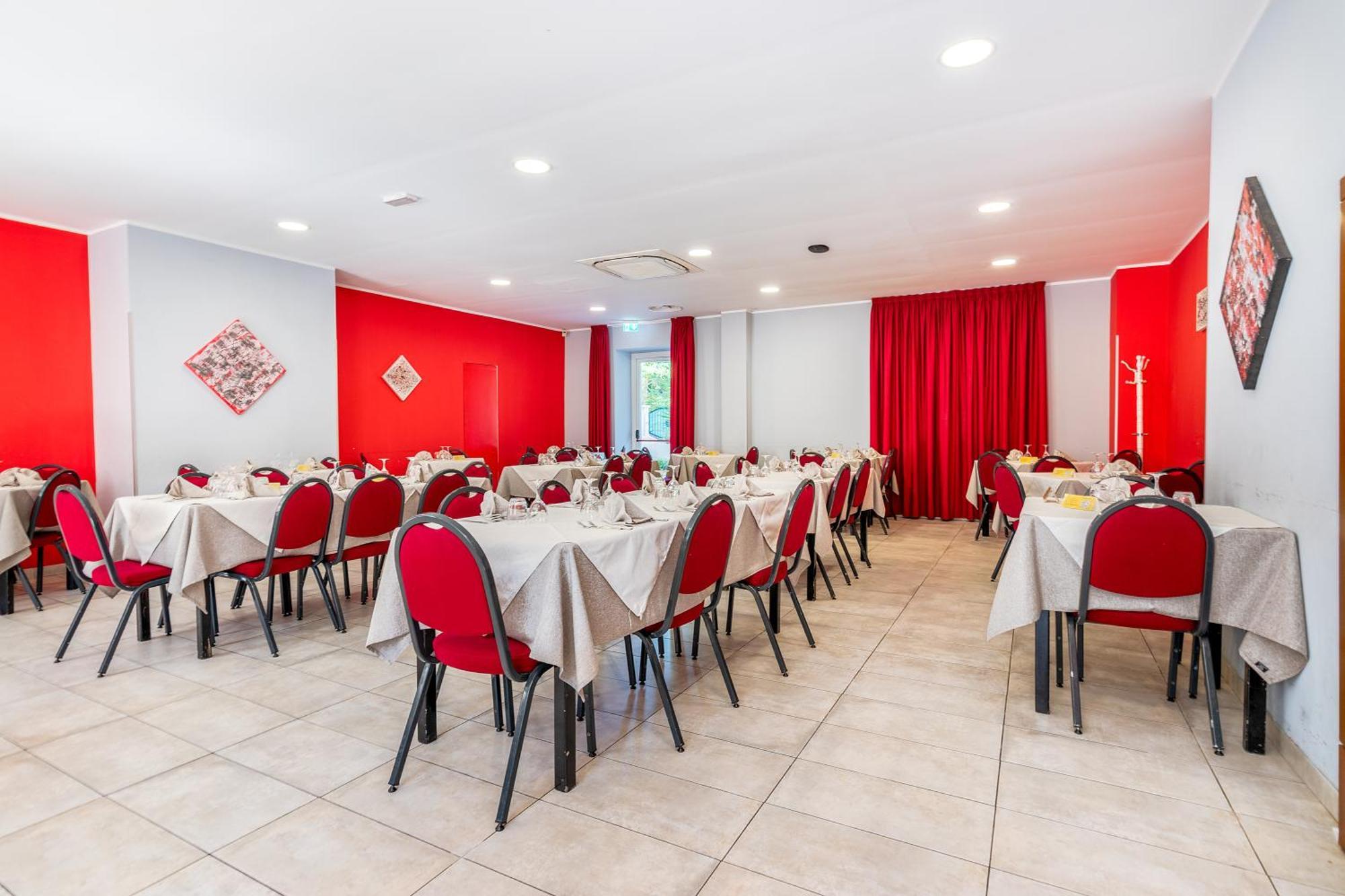 Hotel Ristorante La Mimosa Lamezia Terme Kültér fotó